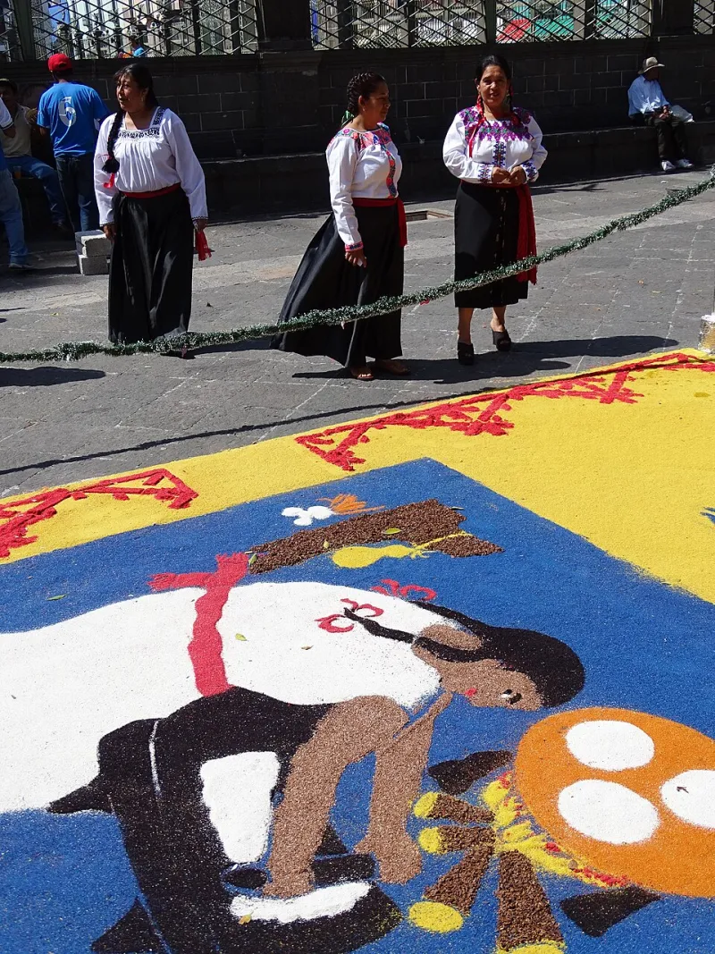 Hilos que hablan: las manos que guardan la memoria viva de México